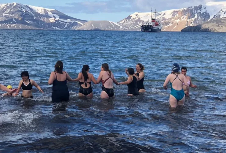 Ambientalista vive experiência na Antártida e torna-se única brasileira de expedição feminina