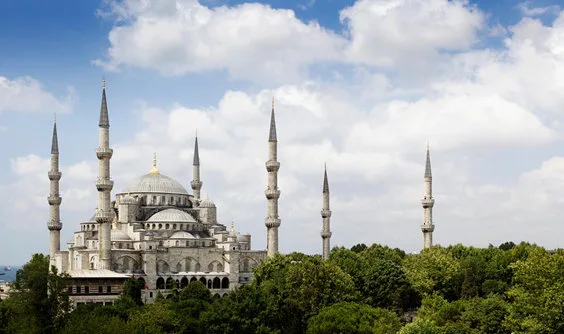Hotéis Four Seasons em Istambul apresentam novidades para redescobrir a cidade de duas maneiras diferentes