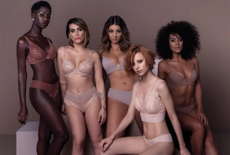 Liebe apresenta Nude Para Todas
