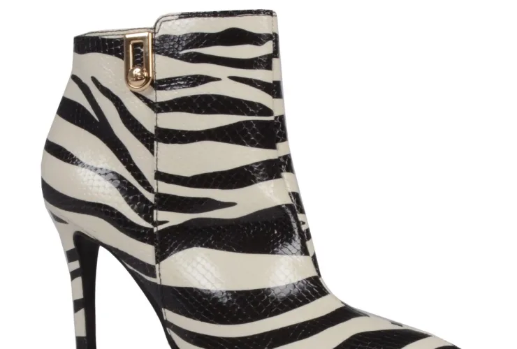 Em tempo de animal prints, estampa em zebra ganha holofotes em lançamento em Londrina