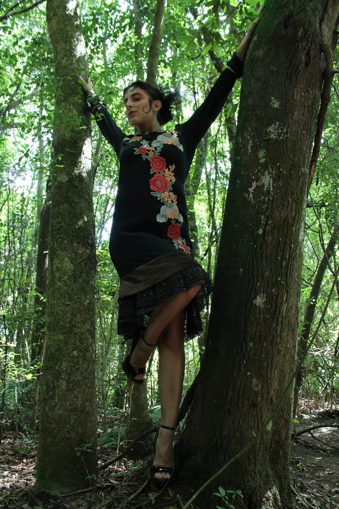 Carolina Nogara lança coleção ROMA com desfile na Estação Ferroviária de Curitiba