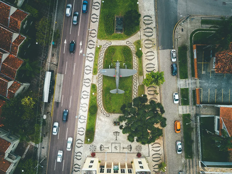 Últimos dias para ver Curitiba "Do Chão pra Cima"