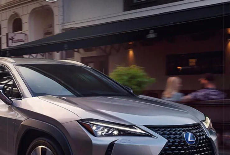 Lexus UX250h chega à Curitiba em lançamento exclusivo