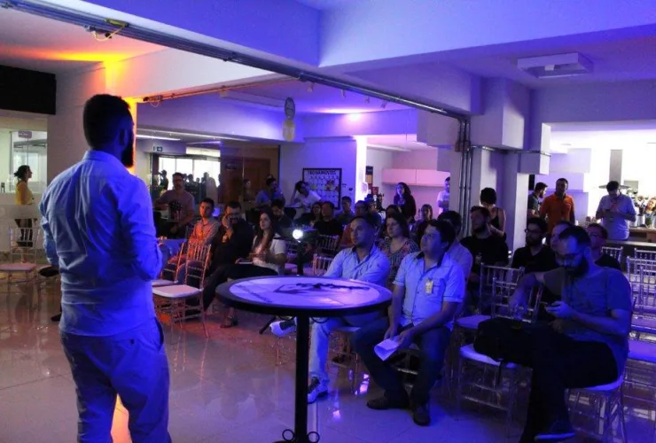 Evento gratuito capacitará profissionais de Maringá e região sobre e-commerce e marketplaces