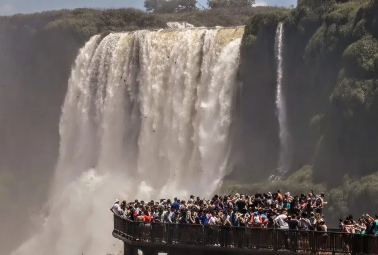 Parque Nacional do Iguaçu bate recorde de visitação no feriado de Corpus Christi