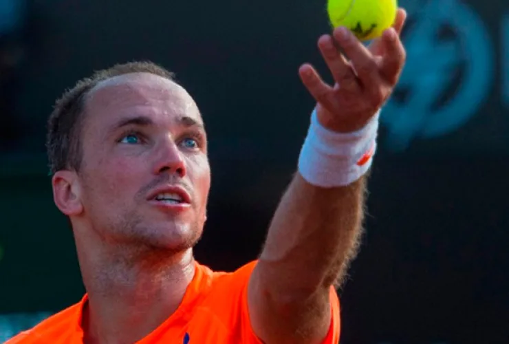 Com novo patrocínio, tenista Bruno Soares se prepara para o ATP em Queen's
