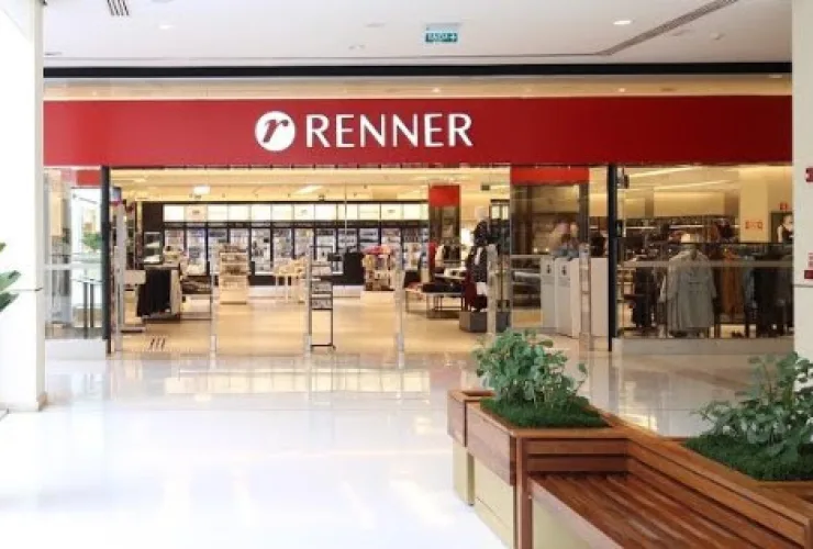 Renner inaugura no Catuaí Maringá, com investimento de R$ 6,2 milhões