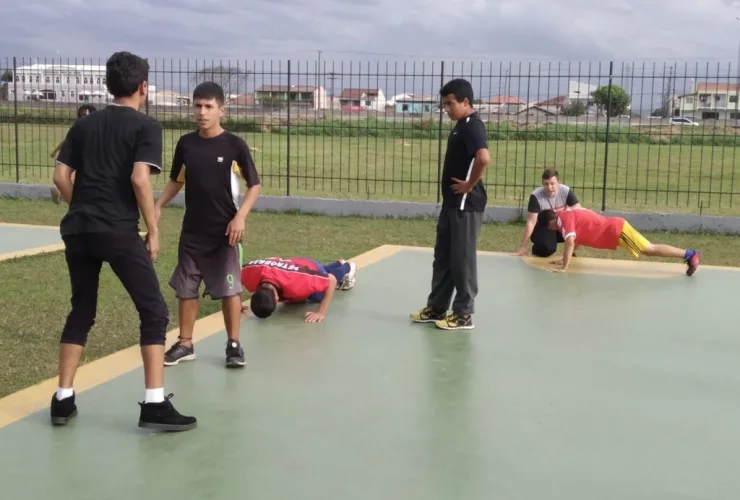 INSTITUTO FUTEBOL DE RUA LANÇA PROGRAMA “APRENDIZ DO FUTEBOL”