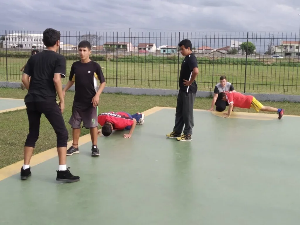 INSTITUTO FUTEBOL DE RUA LANÇA PROGRAMA “APRENDIZ DO FUTEBOL”