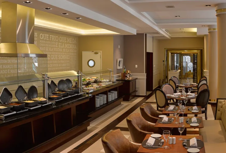 Bourbon Curitiba Hotel oferece buffet de sopas no inverno