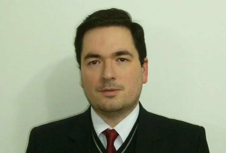 Procurador do Paraná vence Prêmio Alumni López Martí na Espanha