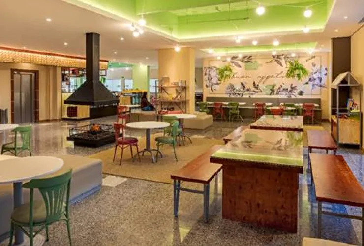Curitiba ganha mais dois hotéis renovados da Accor