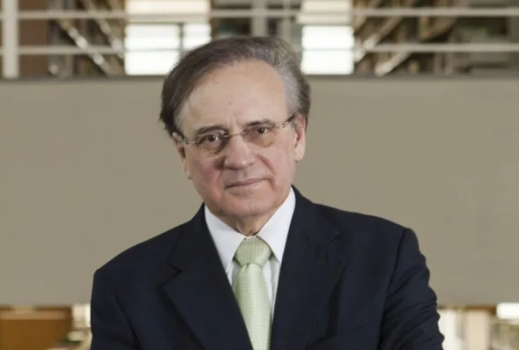 Reitor da Universidade Positivo faz palestra de abertura do XX Congresso de Direito Administrativo