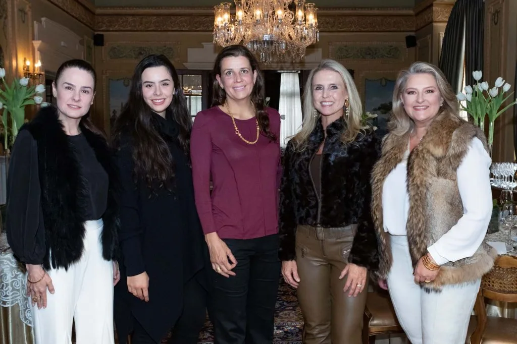 Uma tarde de princesas para as debutantes
