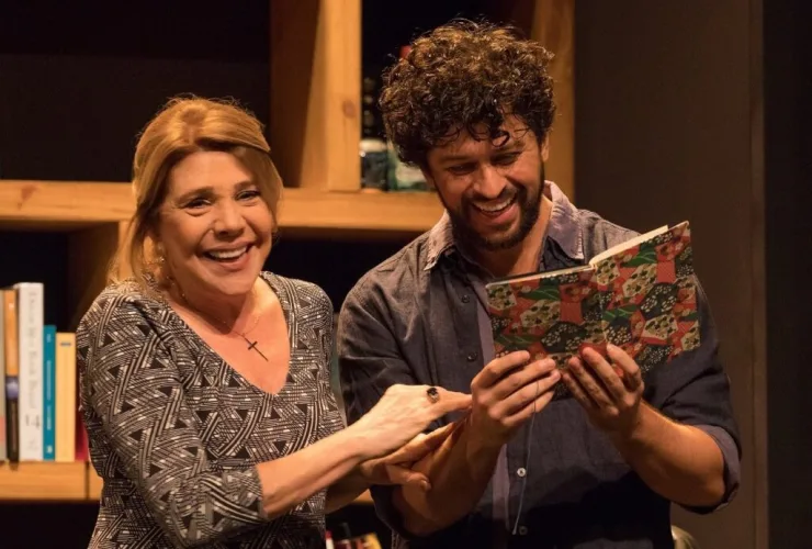 A Golondrina faz curta temporada no Guairinha