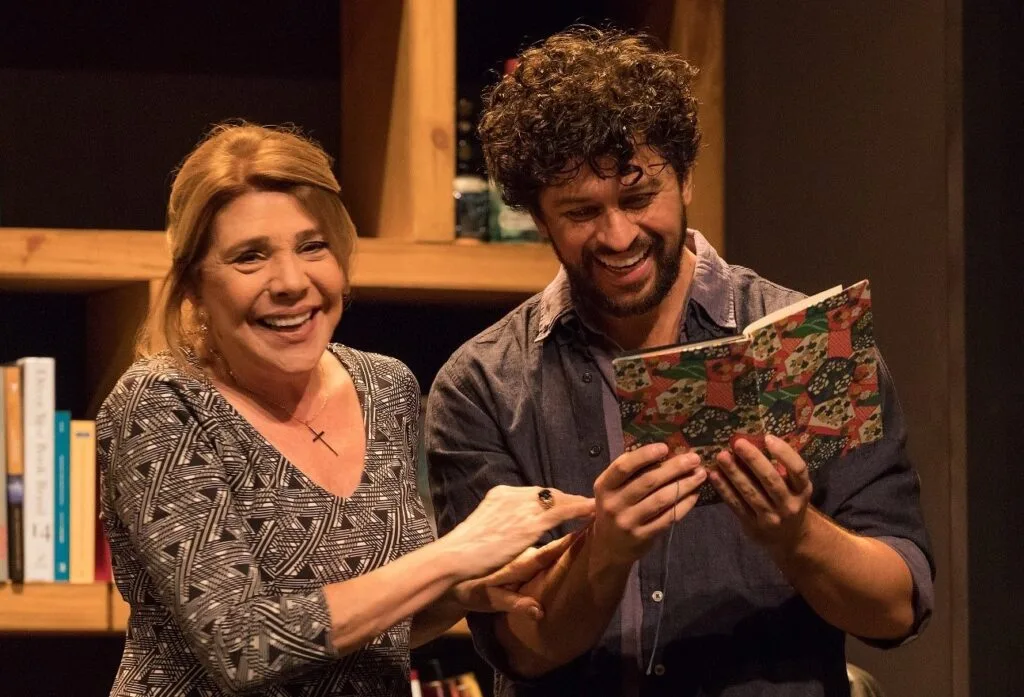 A Golondrina faz curta temporada no Guairinha
