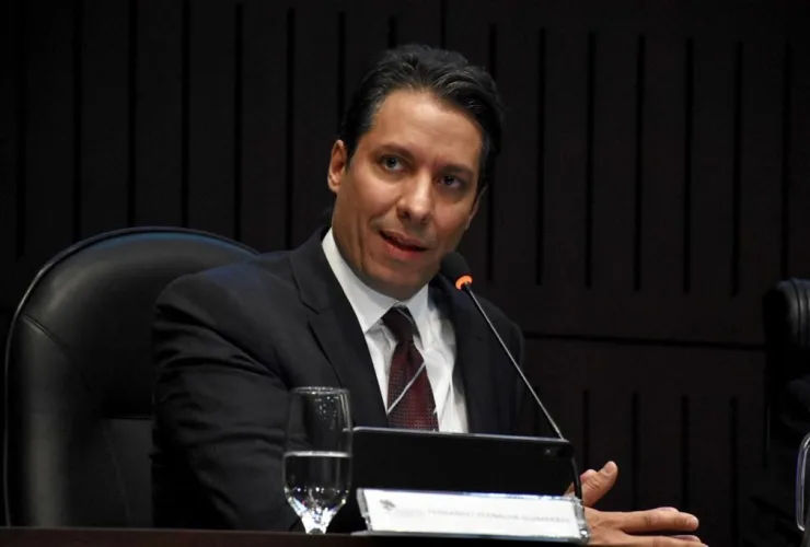 Importância da solução consensual de conflitos na gestão de contratos públicos