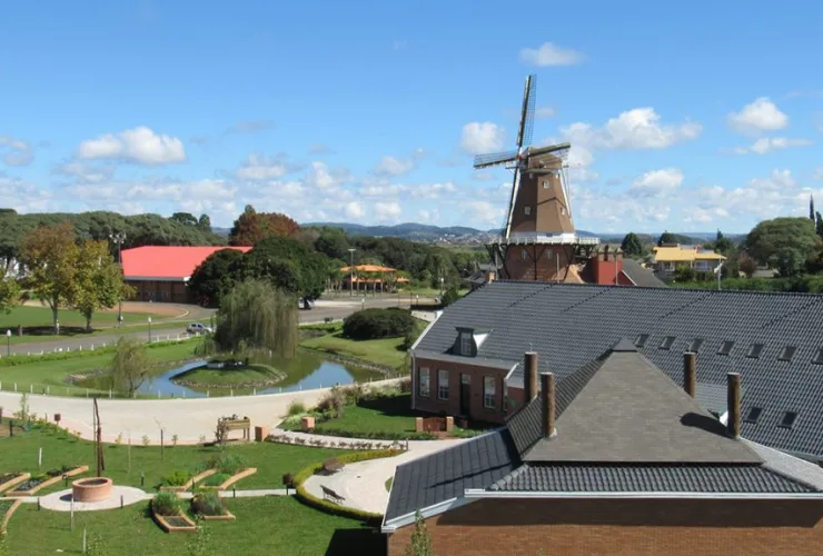 Pontos turísticos do Paraná guardam história da imigração holandesa