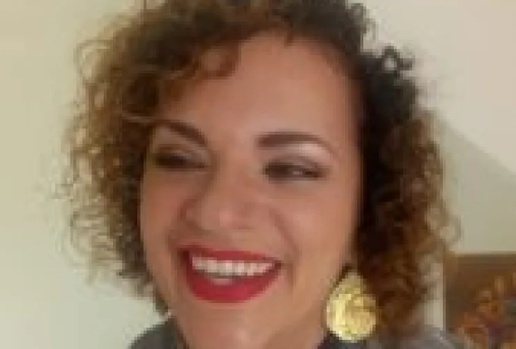 “Resolvi não ficar de braços cruzados vendo a “onda” nos engolir”