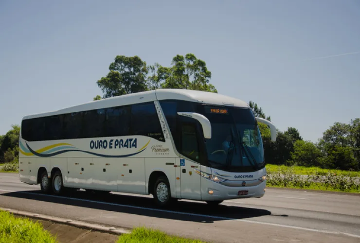 Novas linhas de ônibus levam passageiros do litoral e leste catarinense ao noroeste gaúcho