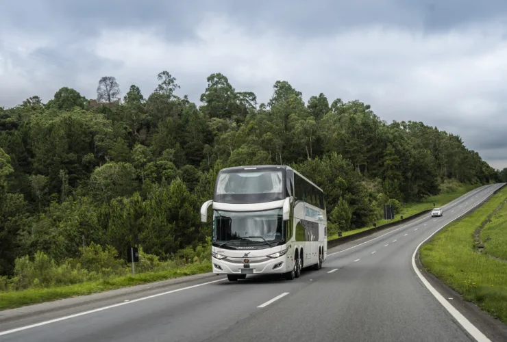 Volvo Buses cresce em fretamento no Brasil e mantém grandes entregas para o exterior