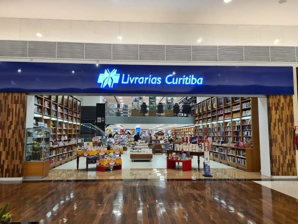 Livrarias Curitiba do Shopping Catuaí está de cara nova
