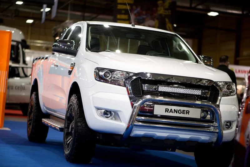 Como fazer do seu Ford Ranger o melhor carro familiar