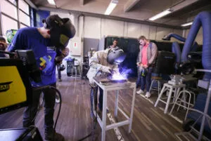 Senai no Paraná oferece mais de 11 mil vagas em cursos técnicos