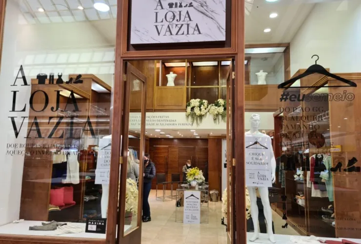 Shopping disponibiliza loja vazia para Campanha do Agasalho