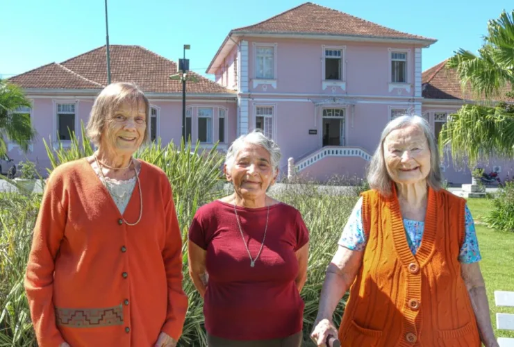 Mês dos Avós - projeto social arrecada doações para o Asilo São Vicente de Paulo