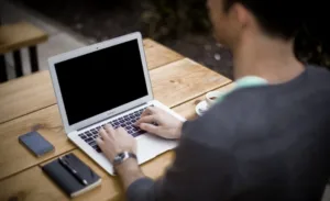 Autogestão será uma das principais habilidades no mercado de trabalho do futuro, diz especialista