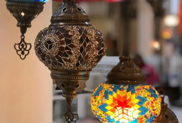 Shopping Curitiba recebe feira com artesanatos de oito países