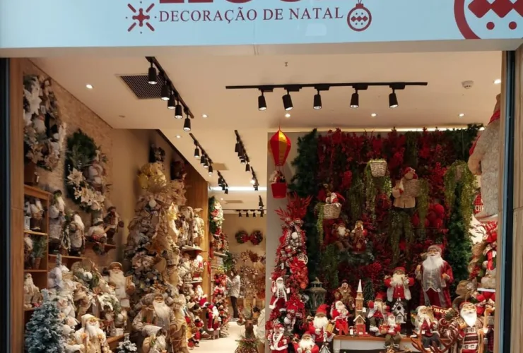 O Natal está chegando: loja de decoração natalina abre as portas no Shopping Curitiba