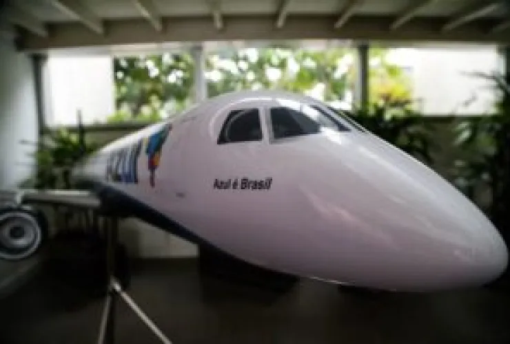 Azul anuncia retorno a quatro cidades e expansão para mais 11 destinos no Paraná