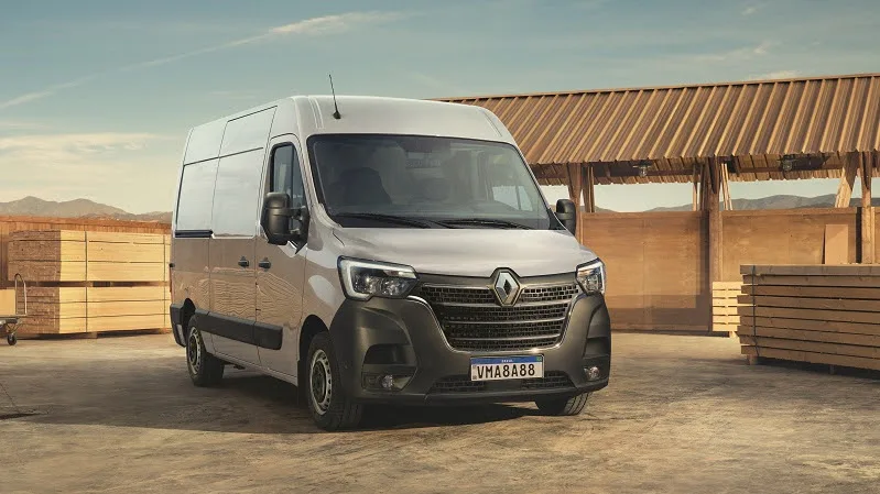 Renault Master 2023 traz novo design, mais potência, economia e segurança para mater a liderança do segmento