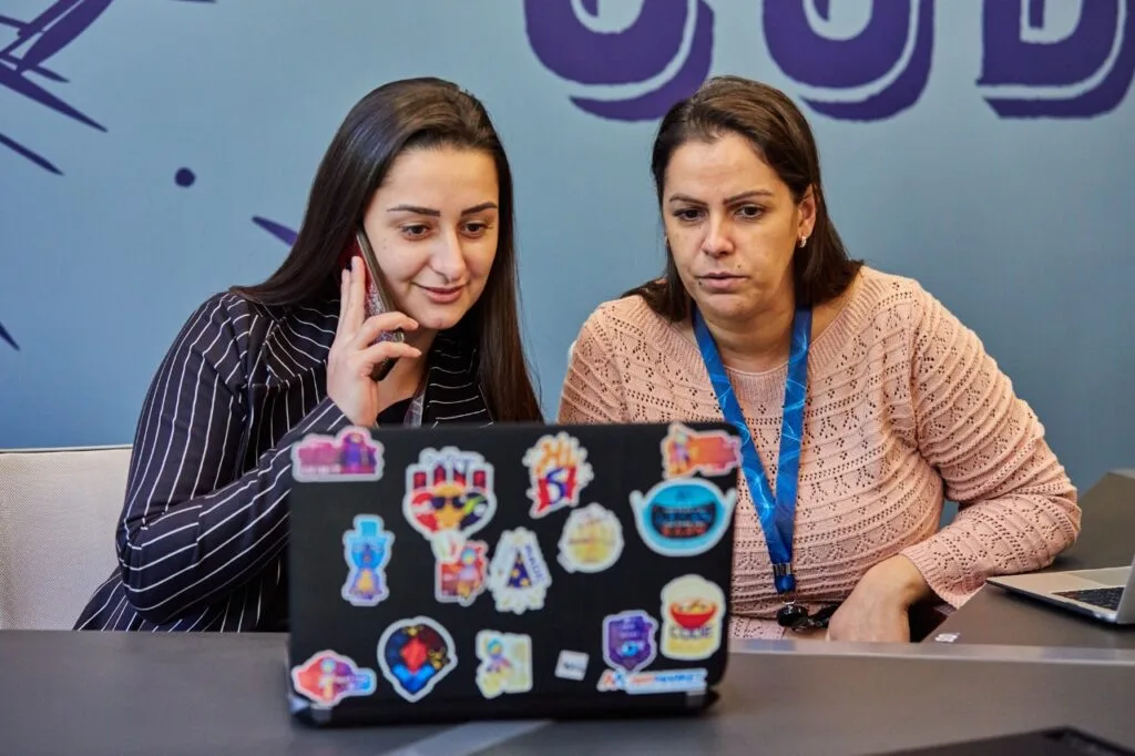 O avanço da força feminina no mercado de tecnologia