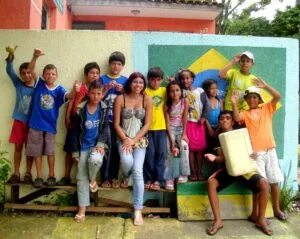 Organização impacta mais de 2 mil pessoas e contribui para o desenvolvimento humano em favela de Curitiba