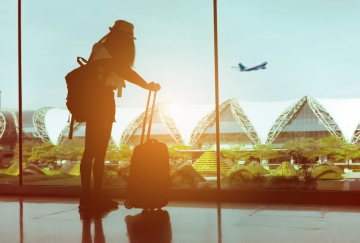 Mulheres viajam sozinhas em busca de bem-estar