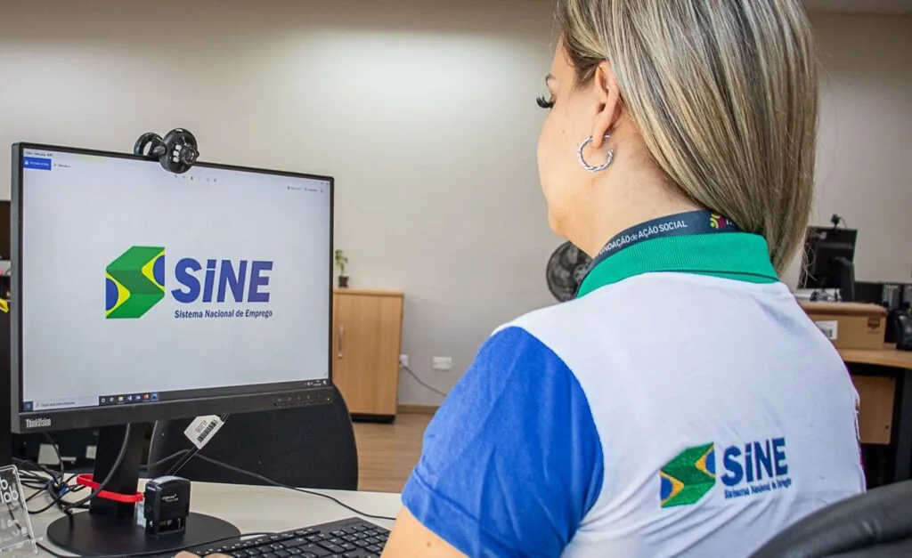 Shopping Estação recebe posto de atendimento do Sistema Nacional de Empregos (SINE)