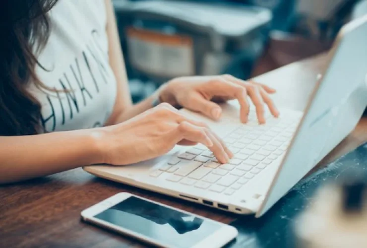 Mulheres em Tech: Presença e Poder em Ascenção