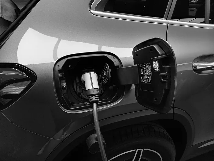 Carros elétricos: 6 curiosidades e tendências sobre o futuro da mobilidade