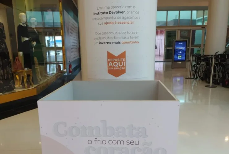 Campanha de inverno: shopping arrecada cobertores e agasalhos para doação