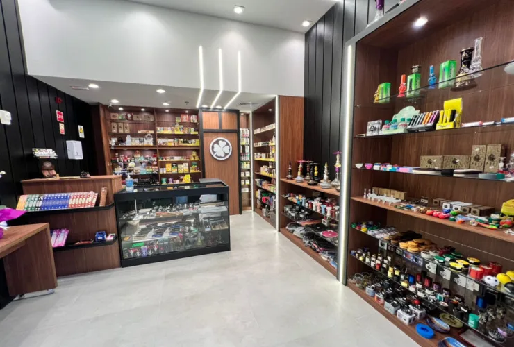 Com mais de 50 anos de tradição, Tabacaria Trevo inaugura loja no Shopping Curitiba