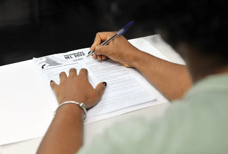 Universidades estaduais do Paraná ofertam mais de 10,7 mil vagas em seis vestibulares