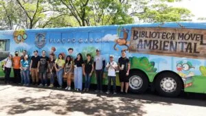 Ônibus de educação ambiental está de volta às escolas de Londrina