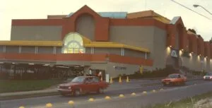 Shopping Jardim das Américas comemora 25 anos em Curitiba