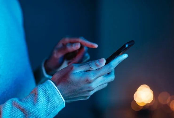 Meu celular foi roubado, e agora? Especialistas explicam como proteger seus dados em caso de roubo ou furto