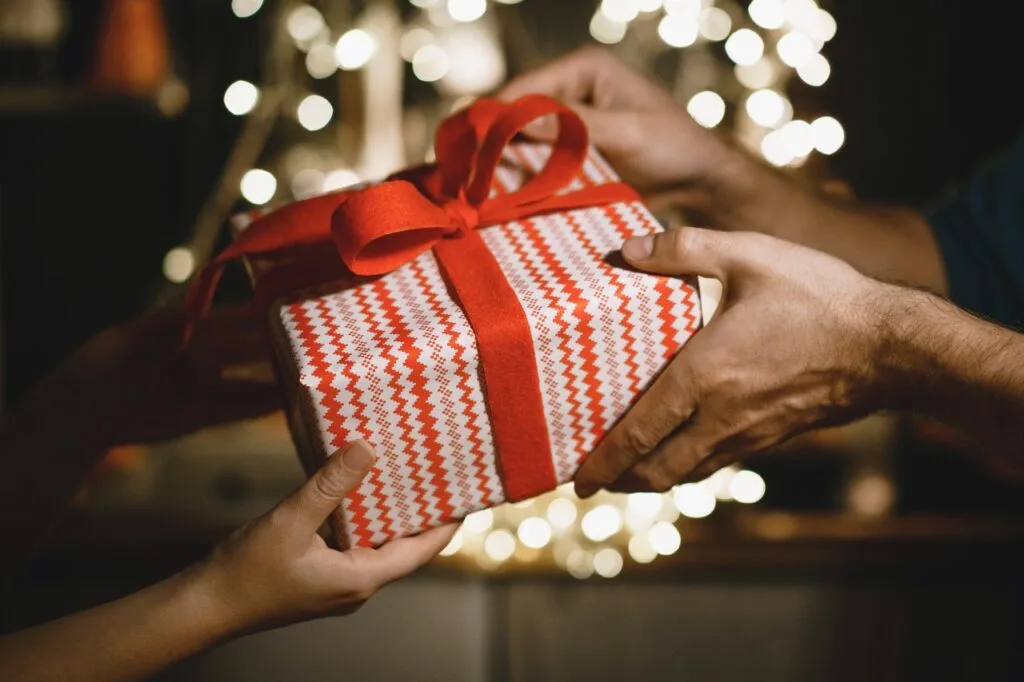 Ideias criativas para presentear neste Natal