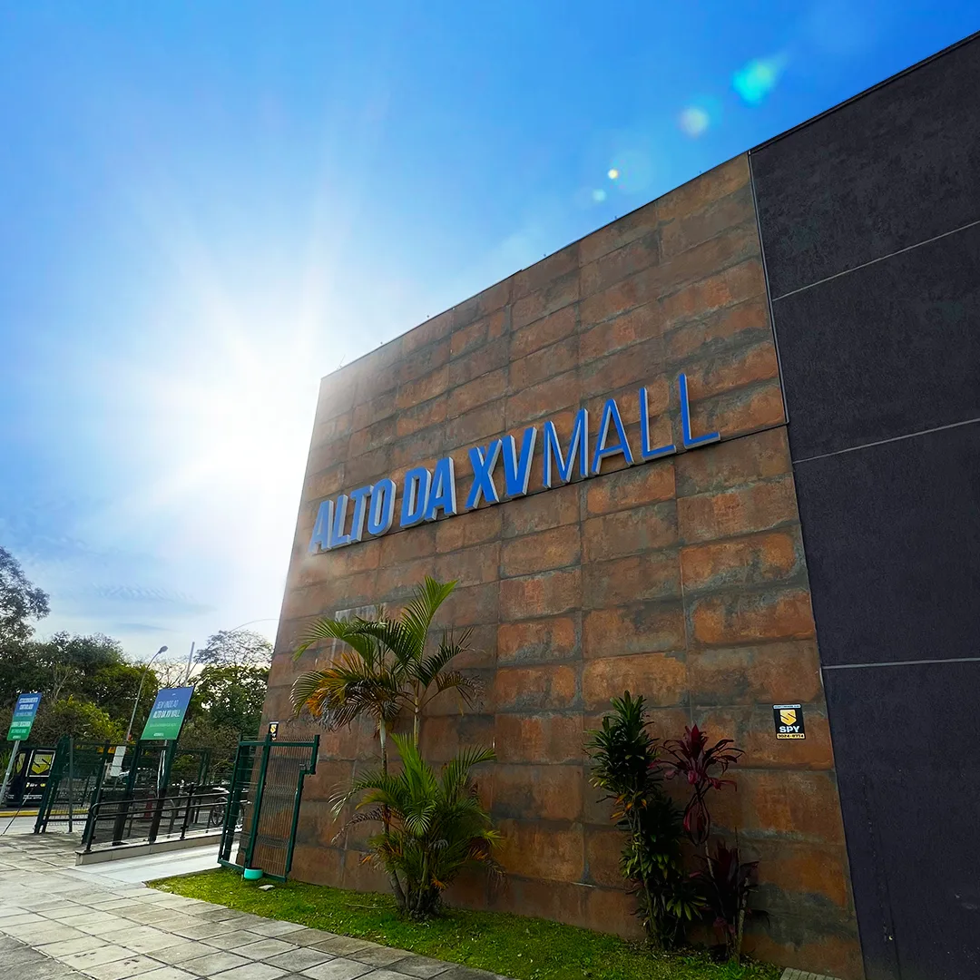 Alto da XV Mall terá horário estendido no final de ano
