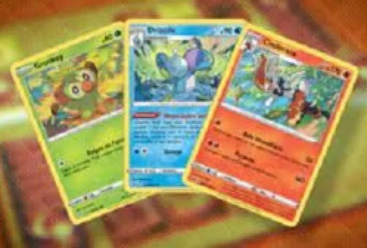 Shopping cria "Espaço Pokémon" para troca de cards